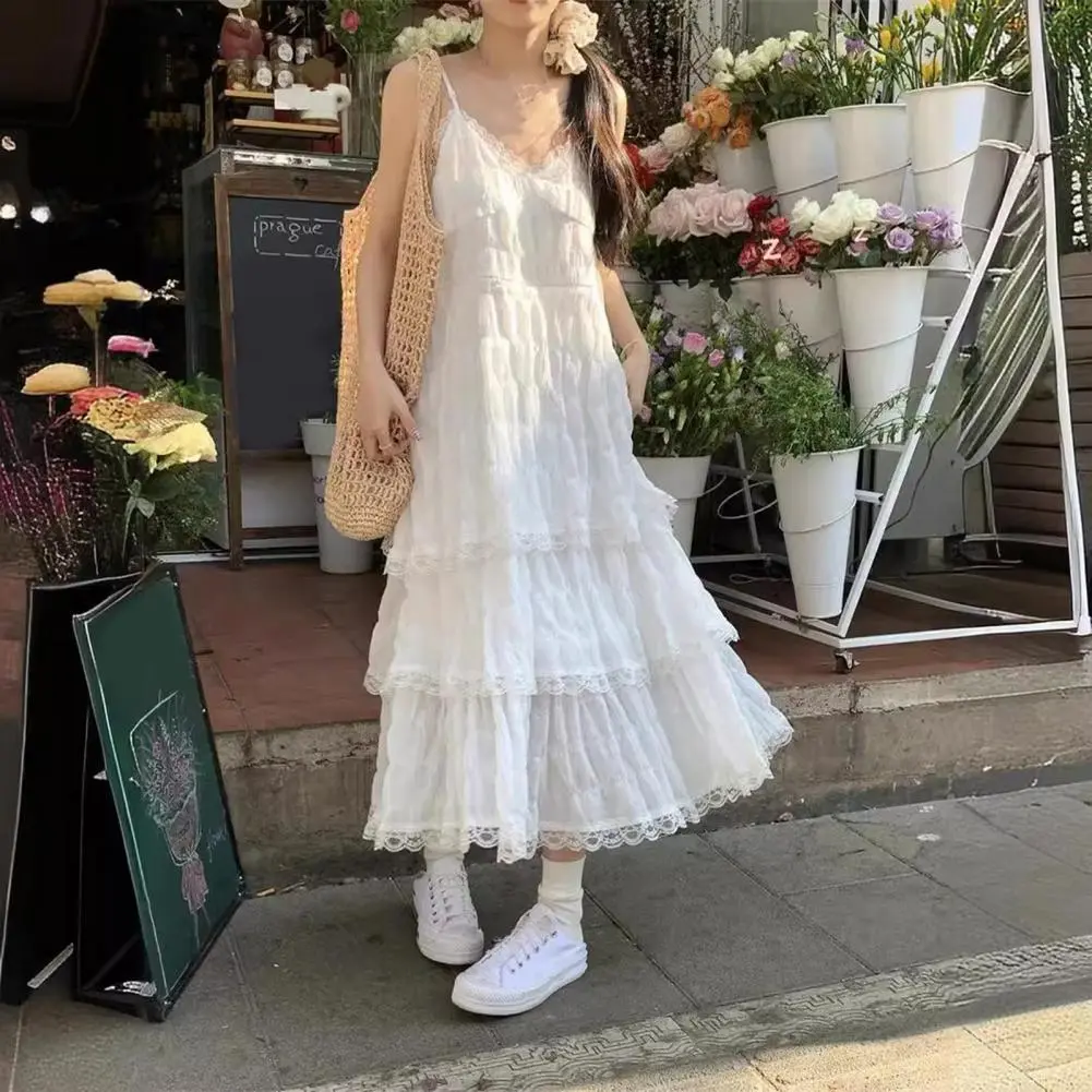 2025 Fairy Style Purple Women Sling Dress V-Neck Sleeveless Multi Layer Lace Splicing Design Maxi Dress Pleated Detail Dress