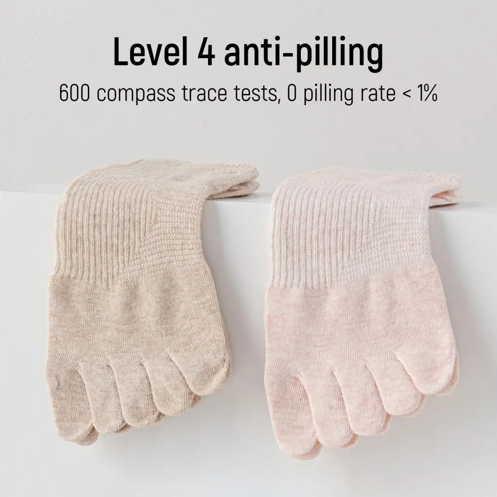 Cotton Blend Socks Breathable Toe Separator Socks Breathable Cotton Five Finger Short Socks for Women Pilates Yoga Gym Fitness