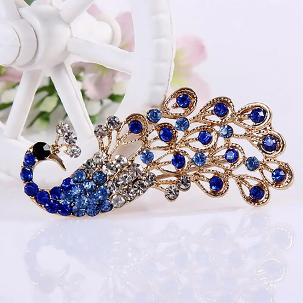 Crystal Rhinestones Peacock Pins and Brooches Shiny Peacock Women Dress Party DIY Wedding Bouquets Jewelry Rhinestone Brooch