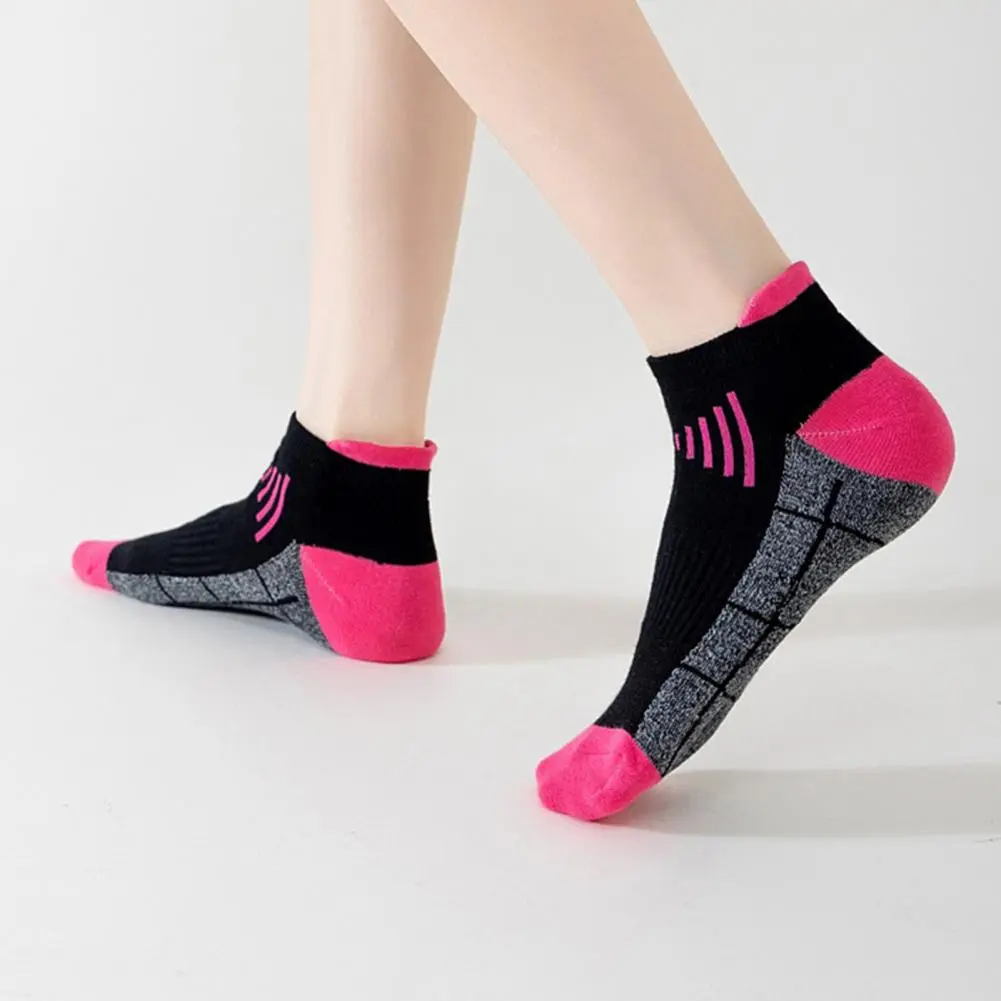 Soft Breathable Socks Contrasting Pattern Socks High Performance Men's Cotton Ankle Socks Bundle Moisture Wicking Athletic