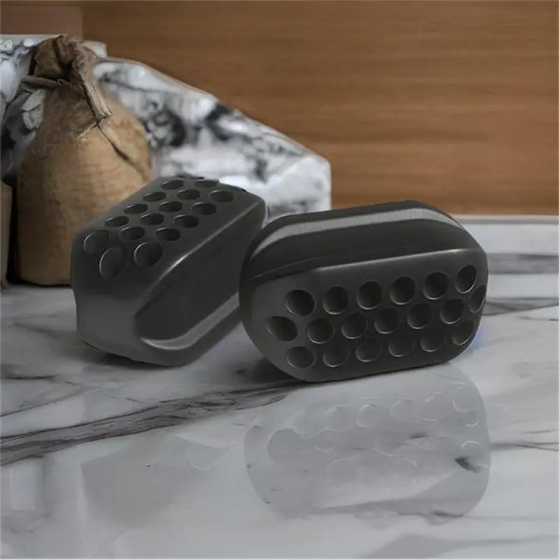 Silicone Jaw Exerciser Facial Toner & Jawline Fitness Ball Neck Toning Equipment Facial Beauty Tool Double Chin Exerciser