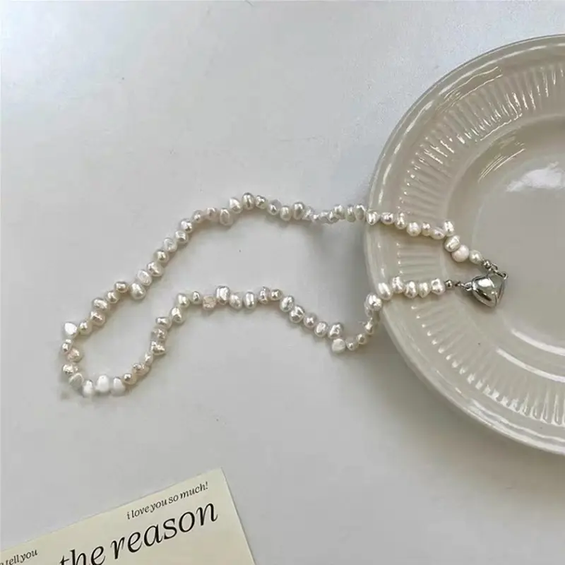 Trendy 2022 Pearl Chain Choker Necklace For Women Girls Heart Pendant Bridal Engagement Fashion Jewelry