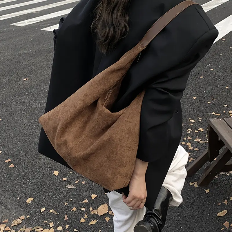 LEFTSIDE Design Suede High Capacity Leopard Shoulder Bags for Women 2025 New Winter Underarm Bag Females ​Luxury Handbags
