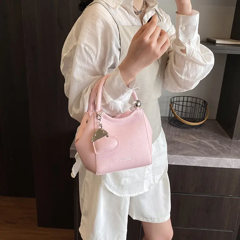 LEFTSIDE PU Leather Small Crossbody Bags Lady Shoulder Bag for Women 2025 New Short Handle Hand Bags Retro Chain Handbags