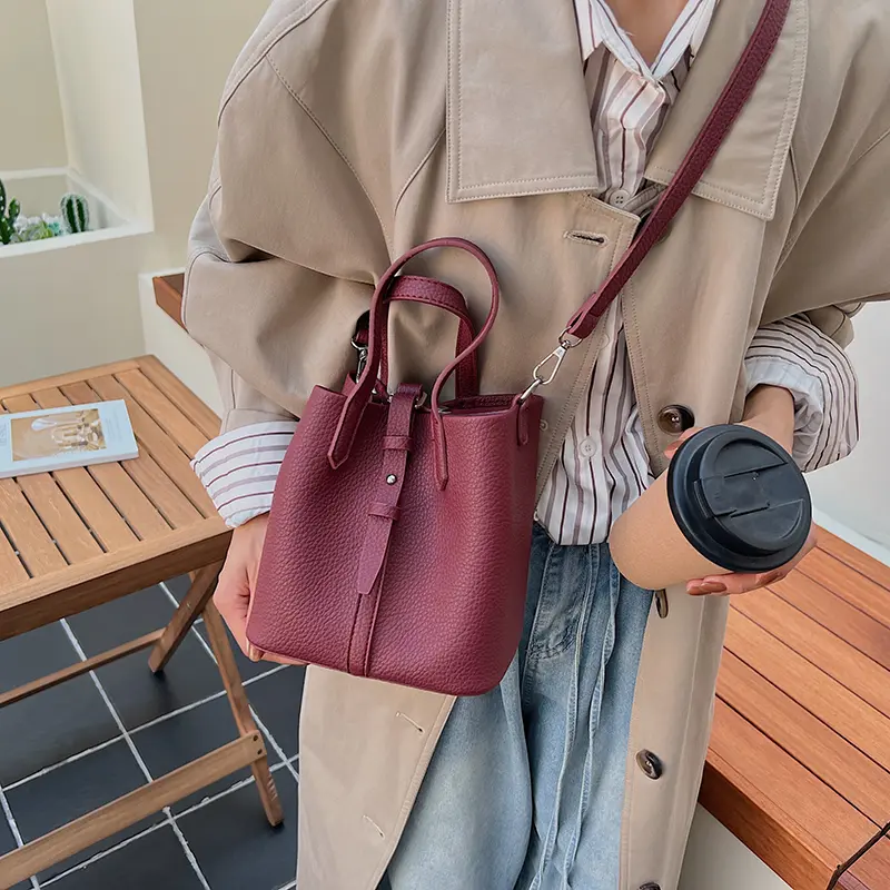 LEFTSIDE Vintage Small PU Leather Shoulder Bags for Women Bucket Crossbody Bag 2025 Winter Luxury Designer Purses and Handbags