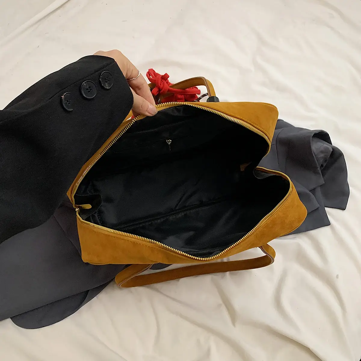 LEFTSIDE NUBUCK Shoulder Bags Lady Tote Bag for Women 2025 Winter New Trend Y2K Korean Fashion Design Handbags and Purses