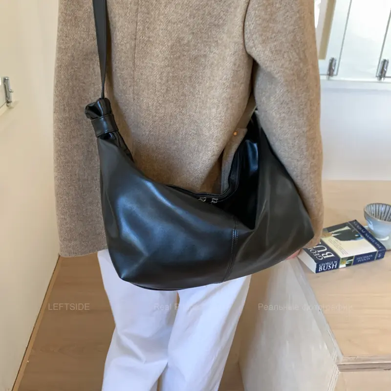 LEFTSIDE Design High Capacity PU Leather Hobo Underarm Bags Lady Winter Shoulder Bag for Women 2025 Luxury Solid Color Handbags