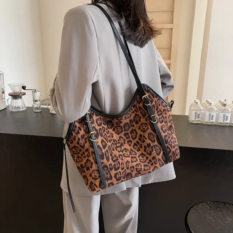 LEFTSIDE Big Leopard PU Leather Tote Bags Lady Shoulder Bag for Women 2024 Winter New Korean Fashion Vintage Handbags and Purses
