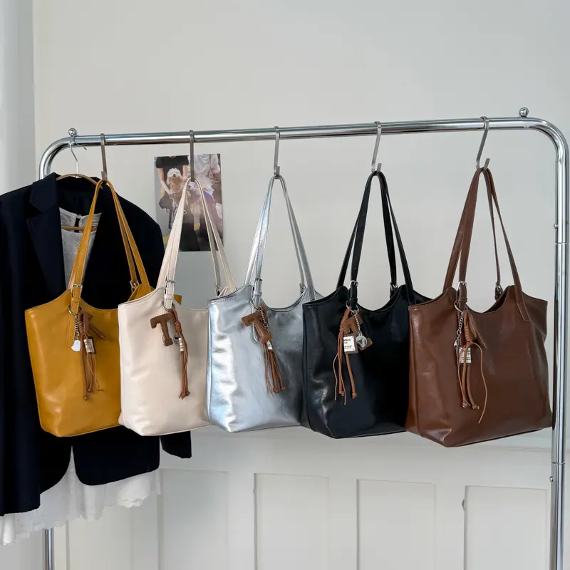 LEFTSIDE Design PU Leather Underarm Bags for Women 2025 Trend Female Luxury Brand Retro Shoulder Tote Bag Handbags and Purses