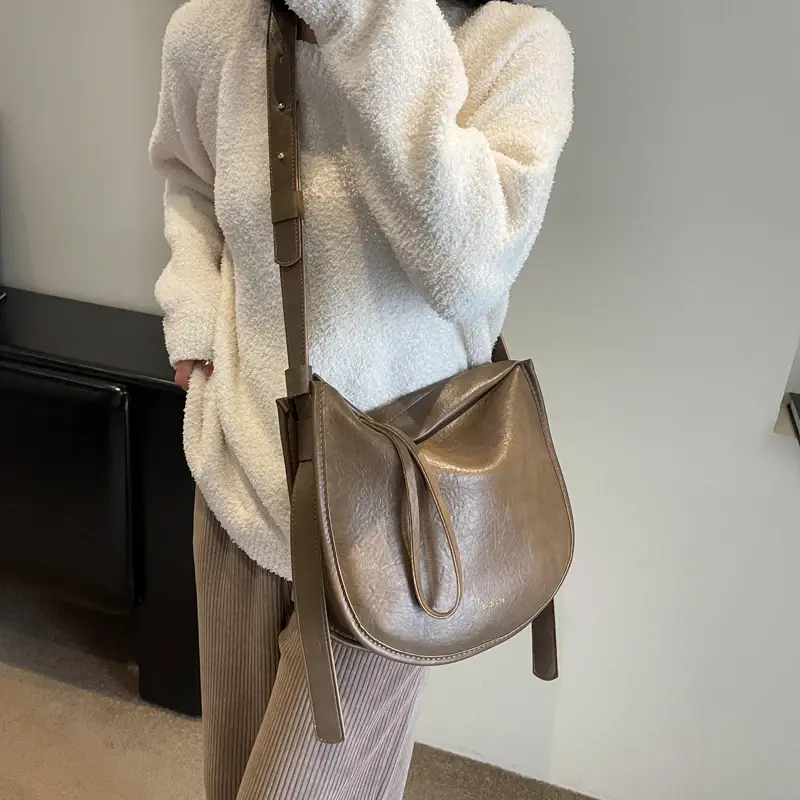 LEFTSIDE Small Pu Leather Shoulder Bags for Women 2025 New Fashion Retro Trend Designer Crossbody Bag Underarm Bag Handbags