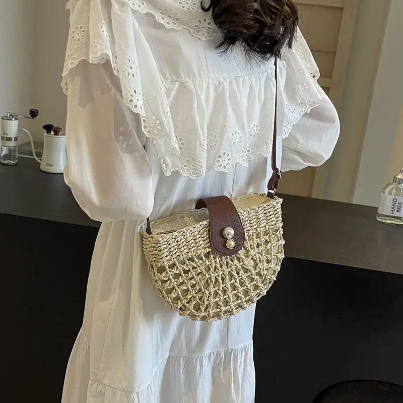 LEFTSIDE Small Hollow Out Straw Crossbody Bags for Women 2025 Fashion Summer Shoulder Bags Lady Travel Handbags Weave Beach Bag
