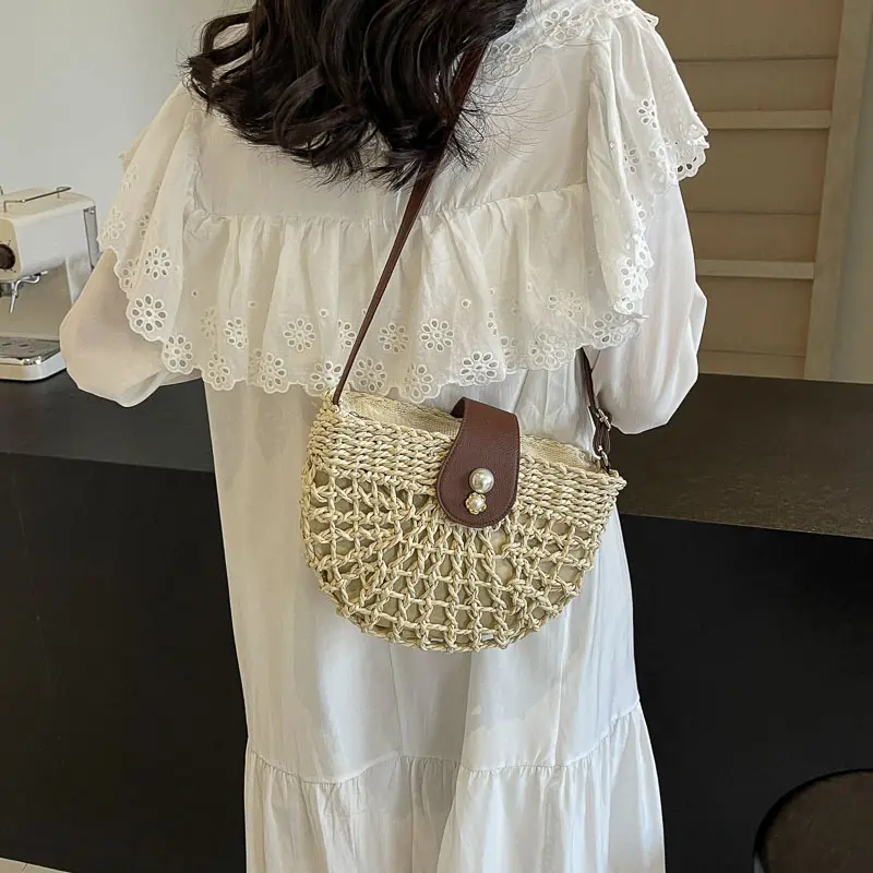 LEFTSIDE Small Hollow Out Straw Crossbody Bags for Women 2025 Fashion Summer Shoulder Bags Lady Travel Handbags Weave Beach Bag