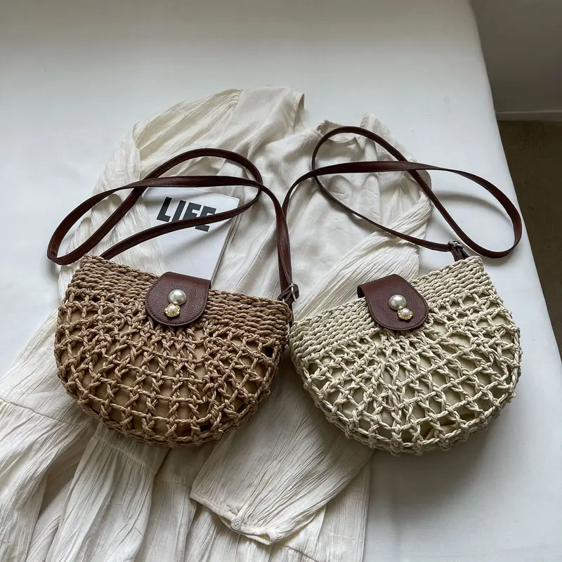 LEFTSIDE Small Hollow Out Straw Crossbody Bags for Women 2025 Fashion Summer Shoulder Bags Lady Travel Handbags Weave Beach Bag
