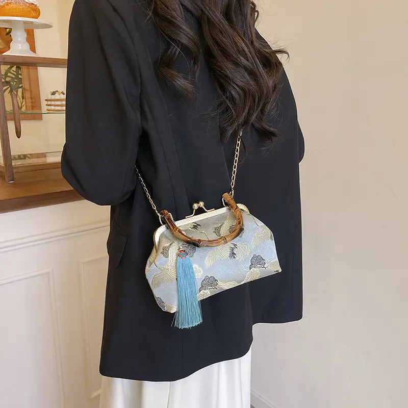 LEFTSIDE Chinese Style Chain Crossbody Bags for Women 2025 Fashion Shoulder Bags Females Short Handle Handbags with Tassels