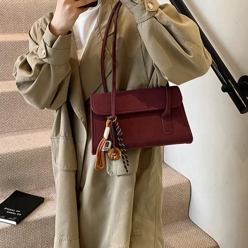 LEFTSIDE Small PU Leather Tote Bags Lady Shoulder Bag for Women 2024 Winter New Trend Fashion Y2K Retro Handbags and Purses
