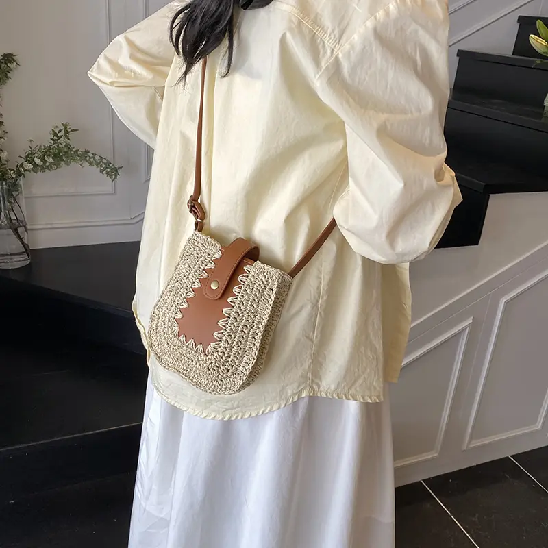 LEFTSIDE Small Straw Crossbody Bags for Women 2025 Summer Y2K Ladies Retro Shoulder Bag Females Beach Bags Handbags and Purses