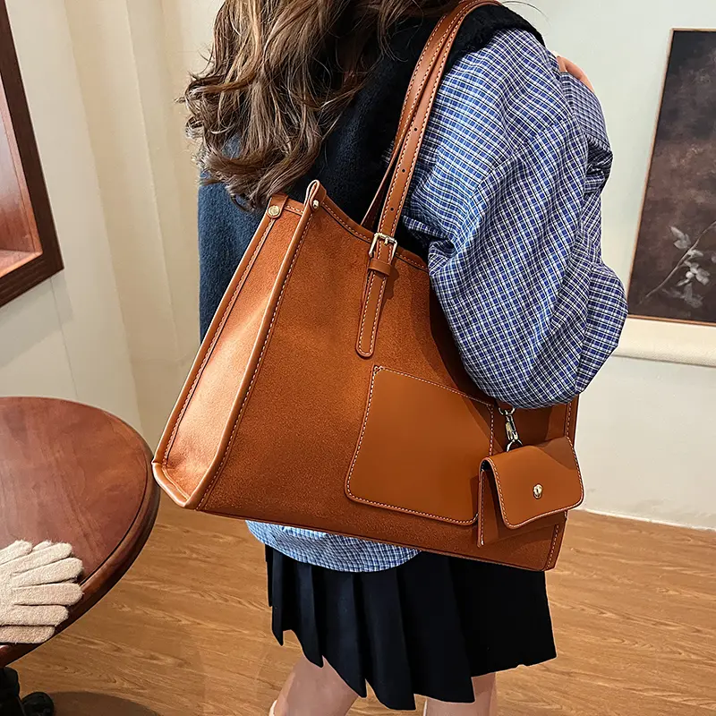 LEFTSIDE 2 Pcs/set Retro PU Leather Shoulder Bag for Women 2024 Winter Trend New Y2K Handbags Females Travel Luxury Tote Bags