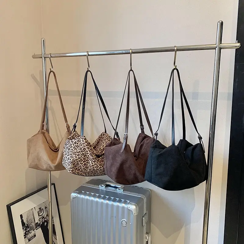 LEFTSIDE PU Leather Crossbody Bags for Women 2024 Winter Y2K New Trend Fashion Shoulder Bag Leopard Handbags Luxury Designer