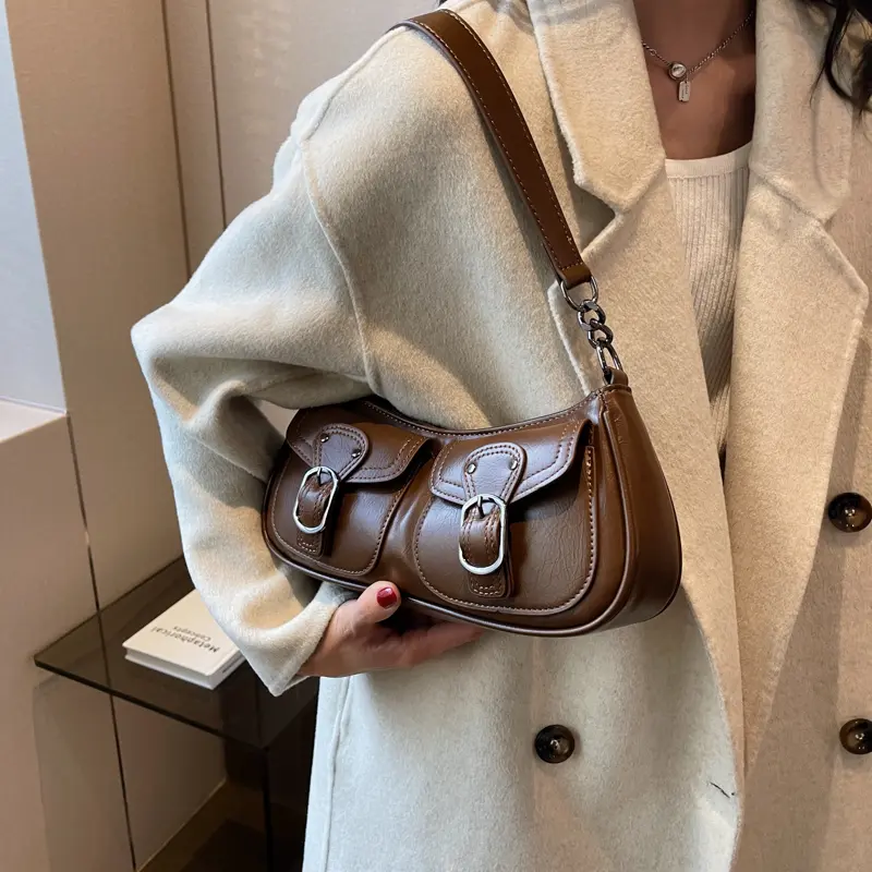 LEFTSIDE Fashion Leather Shoulder Armpit Bag for Women 2025 Tend Females Simple Small Pocket Design Underarm Handbags and Purses