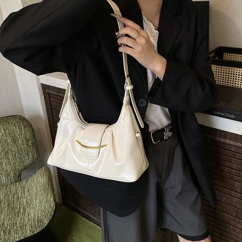 LEFTSIDE Retro Hobo Shoulder Bags for Women PU Leather Underarm Bag 2025 Summer New Designer Crossbody Bag Luxury Handbags