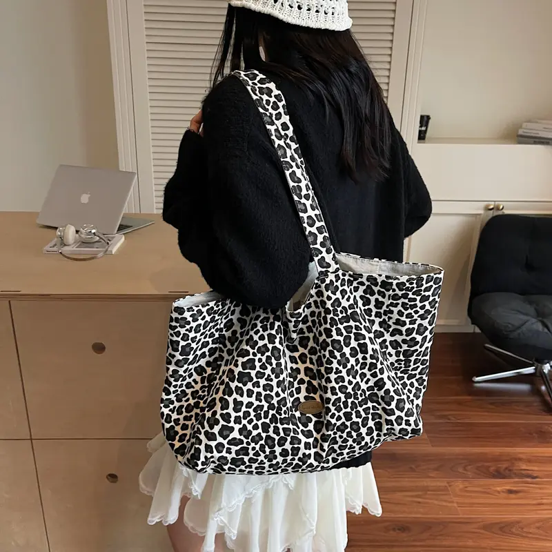 LEFTSIDE Leopard High-capacity Cloth Shoulder Bags for Women 2025 Y2K New Luxury Fashion Trend Female Tote Bag Lady Handbags