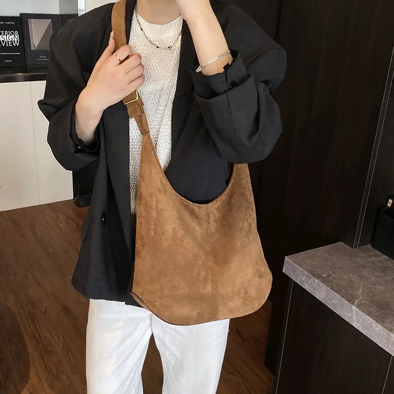 LEFTSIDE Women's High Capacity Pu Leather Shoulder Bag 2025 Winter New Fashion Retro Hobo Bag Luxury Brand Designer Handbags