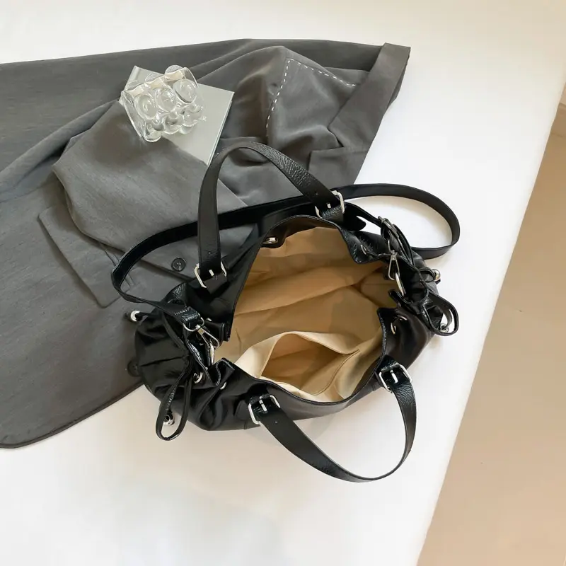 LEFTSIDE Design PU Leather Pillow Bags for Women 2025 New Korean Fashion Simple Trend Female Shoulder Crossbody Bag Handbags