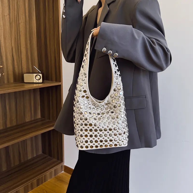 LEFTSIDE Retro Small Rivets PU Leather Shoulder Bag for Women 2025 New Punk Style Handbags and Purses Females Underarm Bags