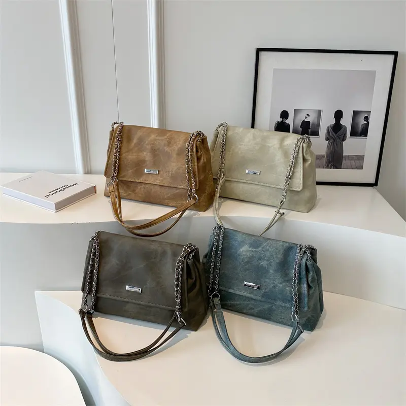 LEFTSIDE Retro Chain Leather Shoulder Bags for Women Simple Tote Bag 2025 Winter Crossbody Bag Lady Travel Vintage Handbags