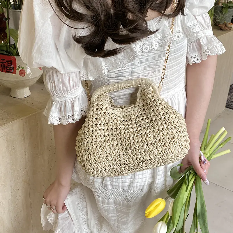 LEFTSIDE Chain Woven Straw Bags for Women 2025 Ladies ​Eco-friendly Shoulder Bag Females Beach Raffia Crossbody Bags Handbags