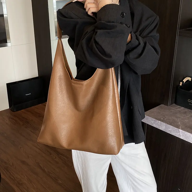 LEFTSIDE High-capacity Retro PU Leather Shoulder Bags for Women Hobo Bag 2025 Winter Luxury Designer New Purses and Handbags