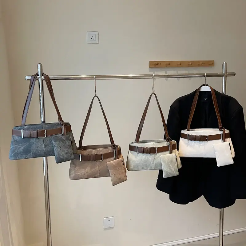 LEFTSIDE Small PU Leather Shoulder Bags for Women 2024 Winter Y2K Trend Female Fashion Underarm Bag Handbags and Purses