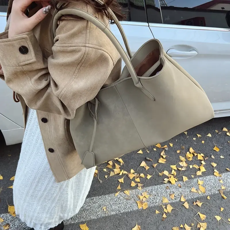 LEFTSIDE Big Short Handle PU Leather Solid Color Tote Bags for Women 2024 Y2K Ladies Shoulder Bag Females Retro Handbags