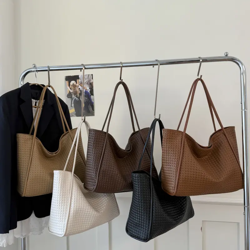 LEFTSIDE Short Handle High-capacity PU Leather Tote Bags for Women 2025 Ladies Shoulder Bag Females Retro Handbags and Purses