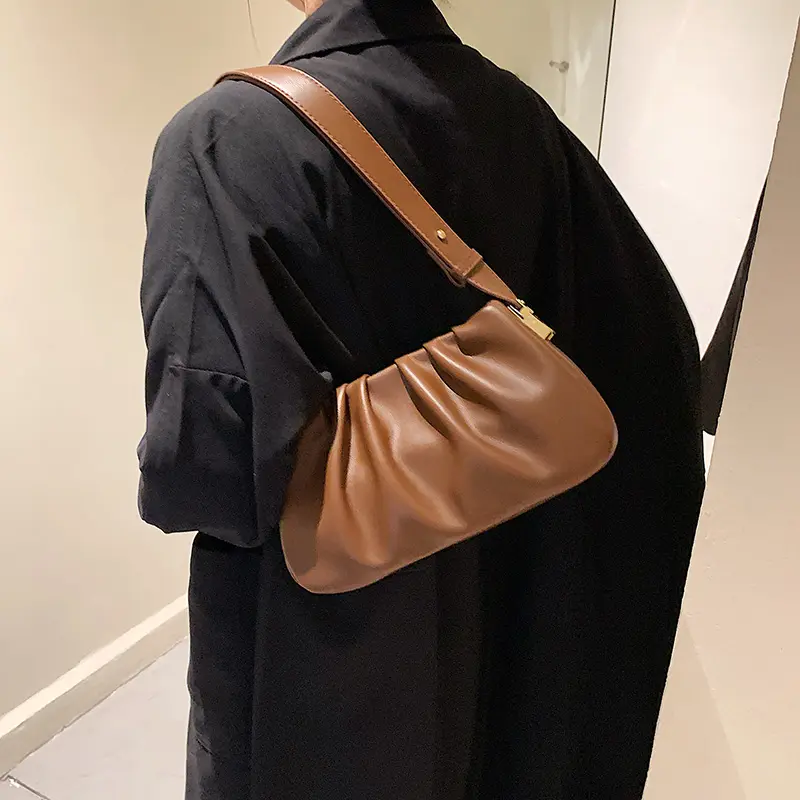Retro PU Leather Small Armpit Shoulder Bags with Pleats for Women 2025 Winter Handbag and Purses Folds Crossbody Bag Black Brown