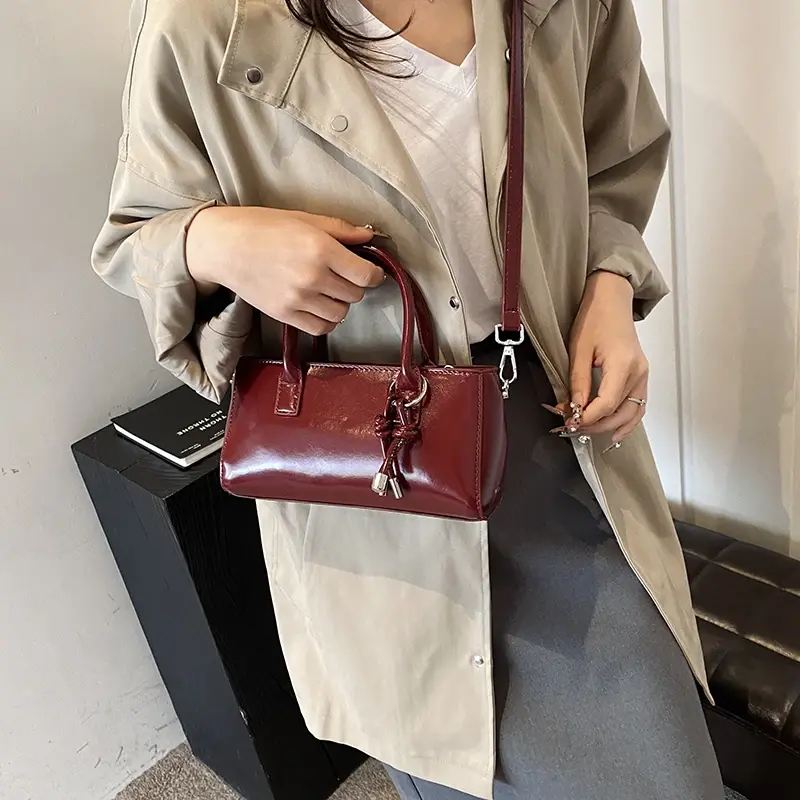 LEFTSIDE Small PU Leather Top-handle Bags for Women 2024 Winter Y2K New Fashion Shoulder Bag Handbags Females Luxury Tote Bag