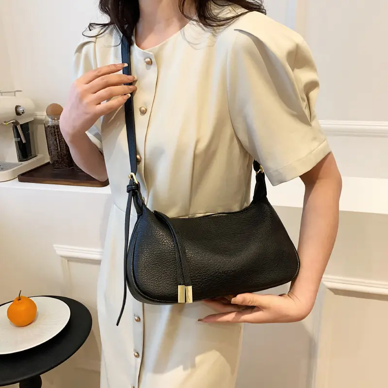 LEFTSIDE Shoulder Side Bags For Women Leather Female New 2025 Spring Trend Fashion Saddle Bag Green Handbags And Purses