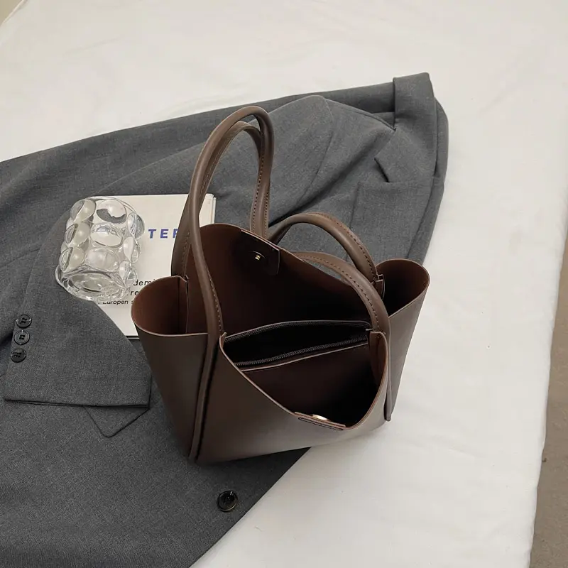 LEFTSIDE Small PU Leather Bucket Bags for Women 2025 New in Luxury Korean Fashion Tote Bag Handbags and Purses Shoulder Bag