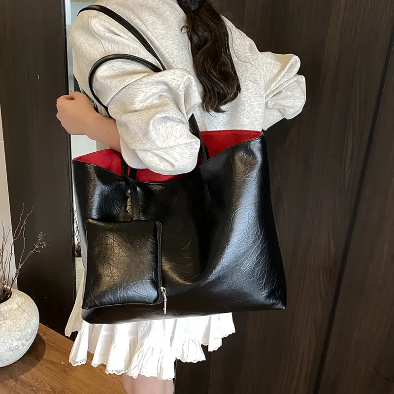 LEFTSIDE high-capacity PU Leather Tote Bags For Women 2025 New Trend Female Shoulder Bag Soft Solid Color Handbags And Purses