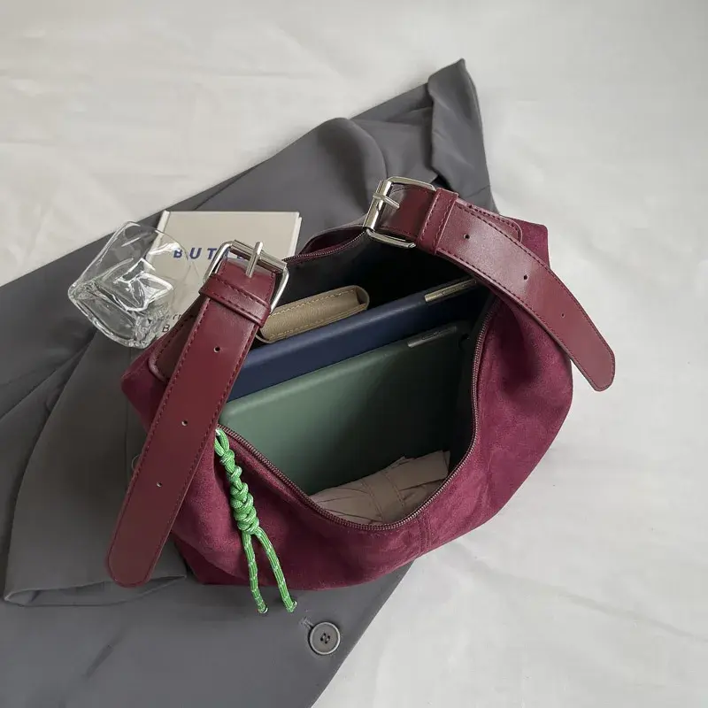 LEFTSIDE Pu Leather Hobo Bags Lady Winter Underarm Shoulder Bag for Women 2025 New Korean Fashion Trend Y2K Handbags and Purses