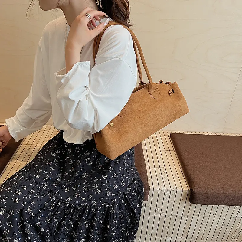 LEFTSIDE 2025 Hot Suede Fabric Tote bag female niche Underarm bag 2025 Female Handbags commuter shoulder bag every hand