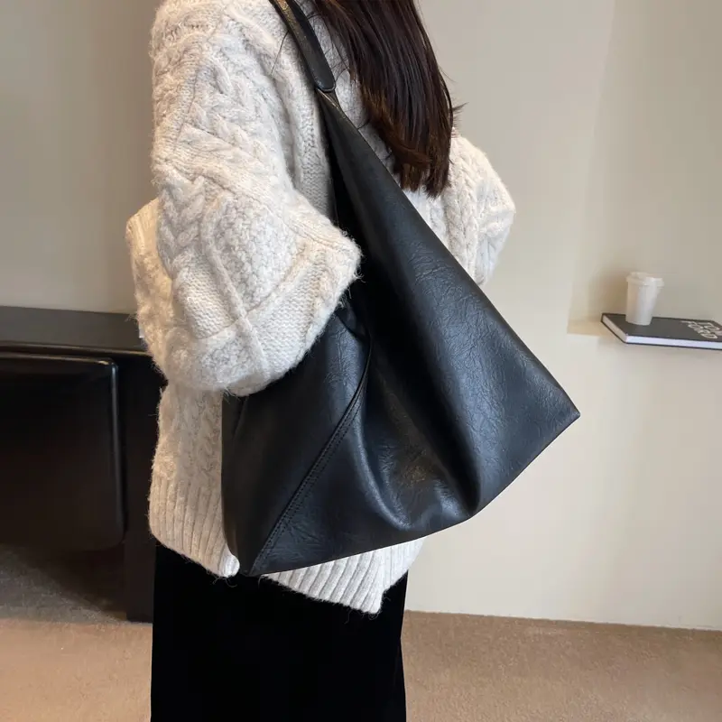 LEFTSIDE Fashion Design Leather Shoulder Bag For Women 2023 Tend Female Simple Big Underarm Hobo Bag Handbags And Purses