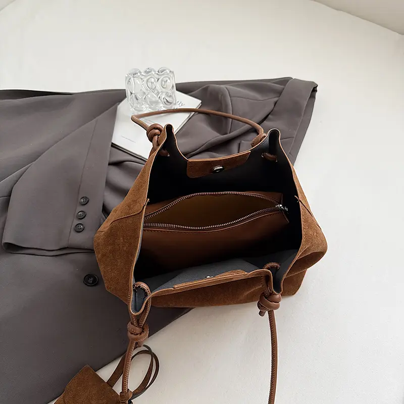 LEFTSIDE Luxury Faux Suede Tote Bag 2025 Winter Auturm Casual New Shoulder Bag Young Women's Underarm Bag Handbags and Purses