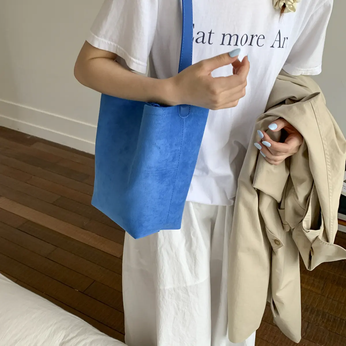 LEFTSIDE Luxury Faux Suede Fabric Tote Bag Female Underarm Bag 2025 Winter Female Handbags Bucket Crossbody Shoulder Bag