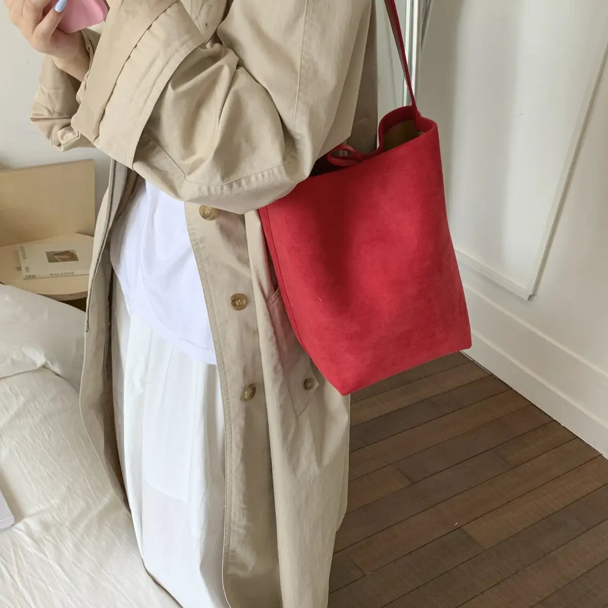LEFTSIDE Luxury Faux Suede Fabric Tote Bag Female Underarm Bag 2025 Winter Female Handbags Bucket Crossbody Shoulder Bag