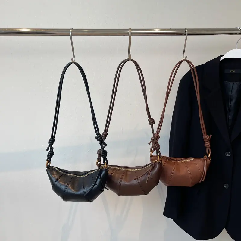 LEFTSIDE 2025 Retro Trend Solid Color Splicing Leather Shoulder Bag Women Korean Fashion Handbags and Purses Lady Crossbody Bag