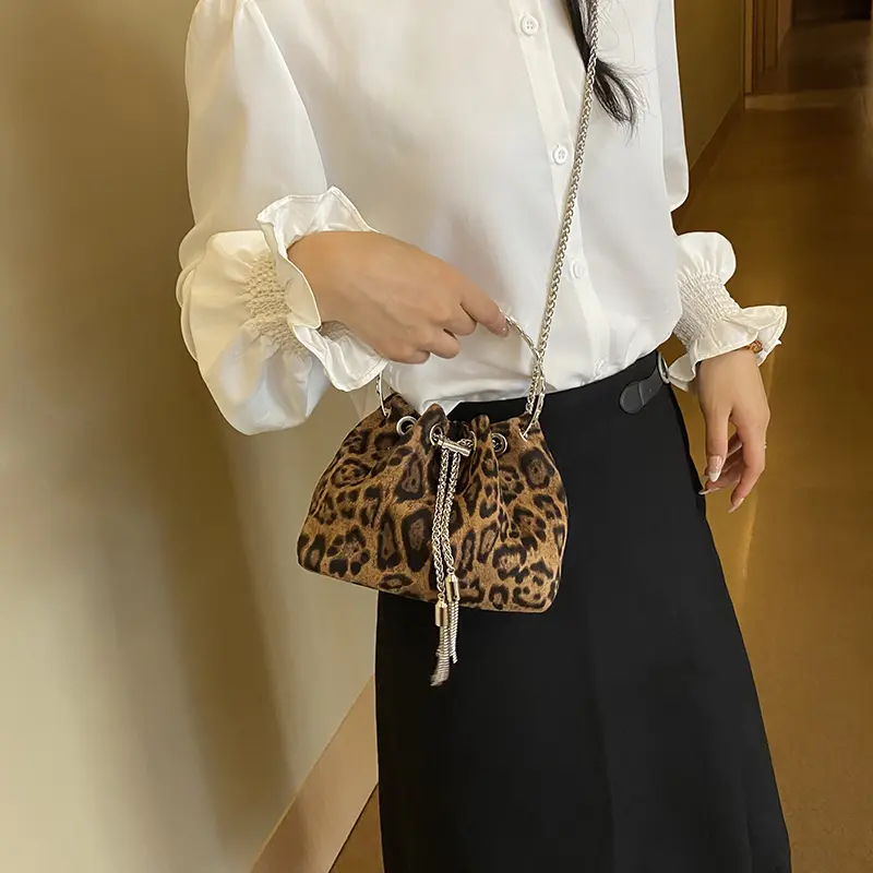 LEFTSIDE NUBUCK Leopard Crossbody Bags Lady Small Shoulder Bag for Women 2025 Winter New Trend Y2K Chain Handbags and Purses