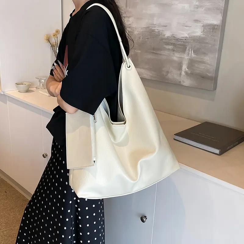 LEFTSIDE Design Big Simple Crossbody Bags For Women 2025 Fashion Females Underarm Bag Lady Shoulder Bag Handbags And Purses
