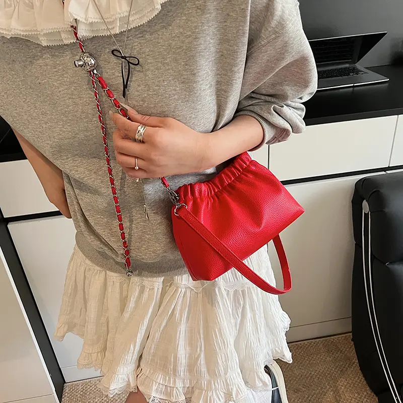 LEFTSIDE 2025 New Luxury Small PU Leather Solid Color Handbags and Purses Women's Crossbody Bag Silver Chain Shoulder Bags