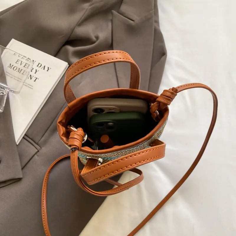 LEFTSIDE Mini Striped Straw Crossbody Bags for Women 2025 Fashion Summer Shoulder Bags Handbags and Purses Weave Beach Bag